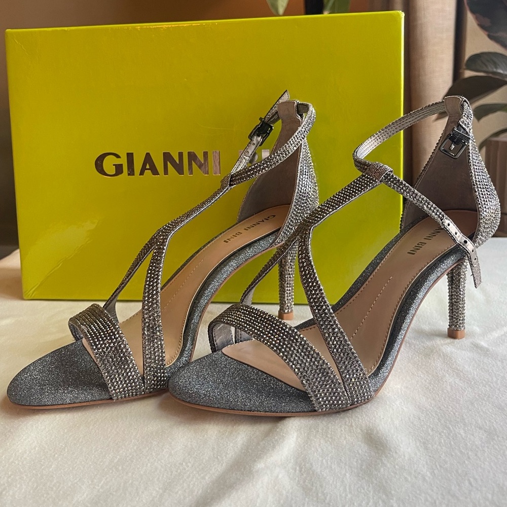 GIANNI BINI heels NEW!! rhinestone sparkle glitter silver